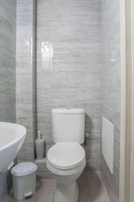 Newly Reconstructed Flat 107Sqm! Chrissi Akti Chania Exterior foto
